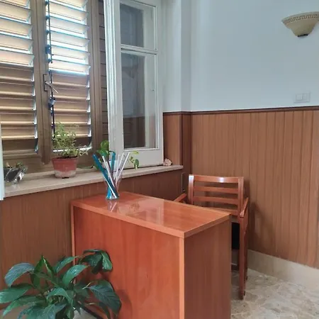 Apartamento La Casa Di Angela E Giovanni *